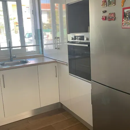 Moradia Encantadora Em Azeitao * Aldeia de Irmãos